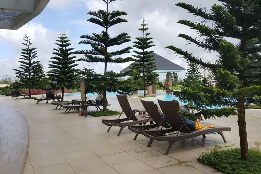 Wind Residences By Smco Tagaytay City Exteriör bild